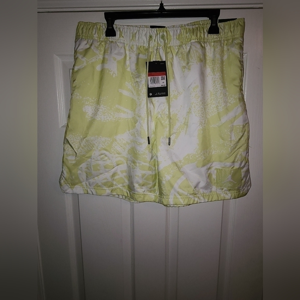 Nike Air Jordan Jumpman Poolside All Over Print Shorts Men's Size Medium, Large